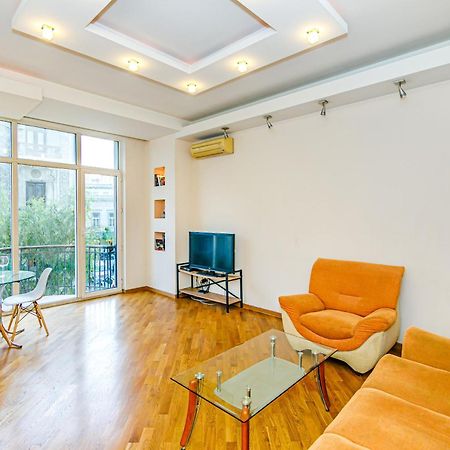 Boulevard Apartment By Baku Housing Eksteriør bilde